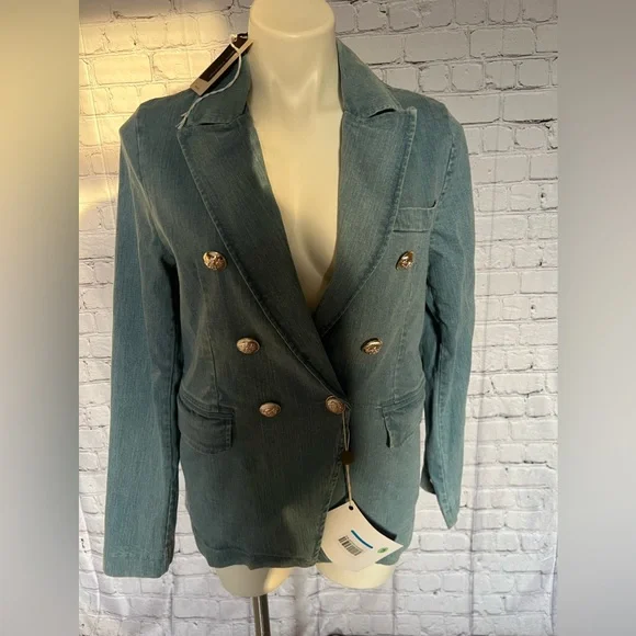 Venessa Scott Denim double breasted denim blazer